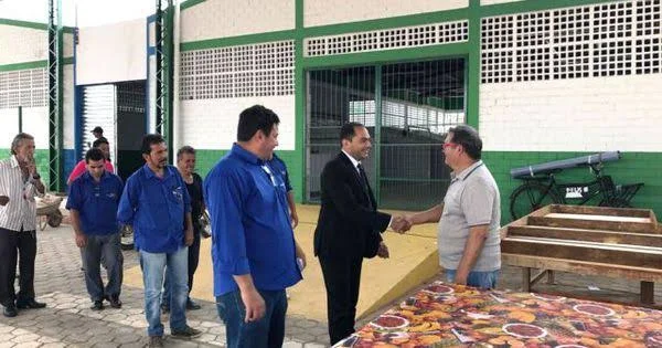 Mercado Municipal Recebe Exposição de Artesanato Colonial